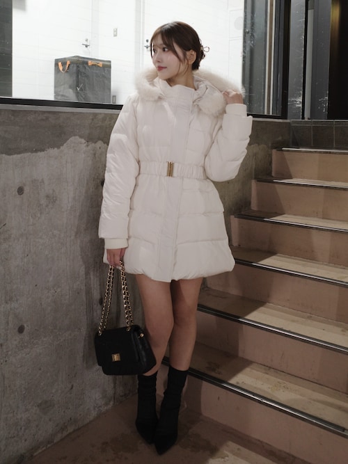 フェイクファーフードレディダウンコート