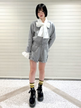 「アイテム（セットアップ）」を使った、MOMOKAさん（レディース・153cm）の秋コーディネート