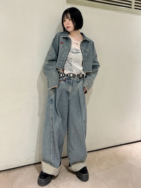 「jouetie（ジュエティ）のアイテム（デニムパンツ）」を使った、MOMOKAさん（レディース・153cm）の秋コーディネート