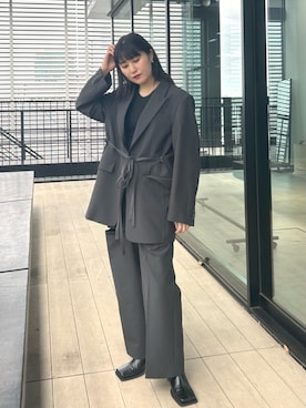 「STUDIOUS（ステュディオス）のアイテム（ブルゾン）」を使った、STUDIOUS STAFFさん（レディース・161cm）の春コーディネート
