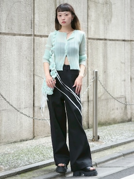 「STUDIOUS(ステュディオス)のアイテム(パンツ)」を使った、STUDIOUS STAFFさん(レディース・156cm)の春コーディネート