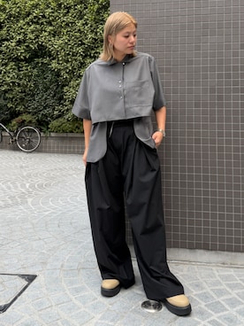 「STUDIOUS(ステュディオス)のアイテム」を使った、STUDIOUS STAFFさん(レディース・162cm)の夏コーディネート