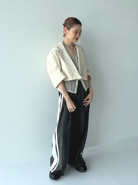 「STUDIOUS（ステュディオス）のアイテム（ジャケット/アウター）」を使った、STUDIOUS STAFFさん（レディース・154cm）の春コーディネート