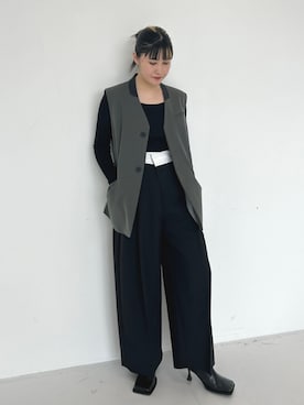 「STUDIOUS（ステュディオス）のアイテム（パンツ）」を使った、STUDIOUS STAFFさん（レディース・161cm）の夏コーディネート