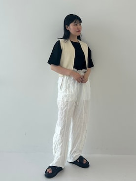 「CLANE（クラネ）のアイテム（ベスト）」を使った、STUDIOUS STAFFさん（レディース・161cm）の夏コーディネート