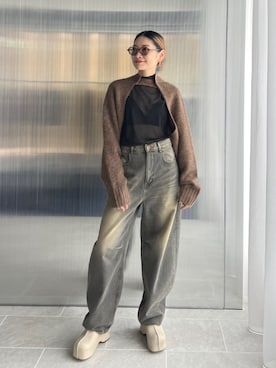 「STUDIOUS（ステュディオス）のアイテム（スリッポン）」を使った、STUDIOUS STAFFさん（レディース・154cm）の秋コーディネート