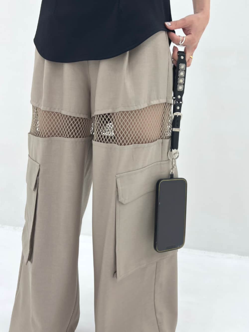 TOGA(トーガ)の「【TOGA TOO/トーガトゥ】Leather phone TOGA(トーガ)の「【TOGA TOO/トーガトゥ】Leather phone