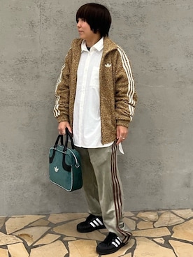 「adidas（アディダス）のFB TPベロア / ファイヤーバード トラックパンツ ベロア / ジャージ / アディダスオリジナルス adidas Originals（その他パンツ）」を使った、WMさん（レディース・150cm）の秋コーディネート
