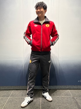 「adidas（アディダス）のアイテム（その他アウター）」を使った、HDさん（メンズ・170cm）の秋コーディネート