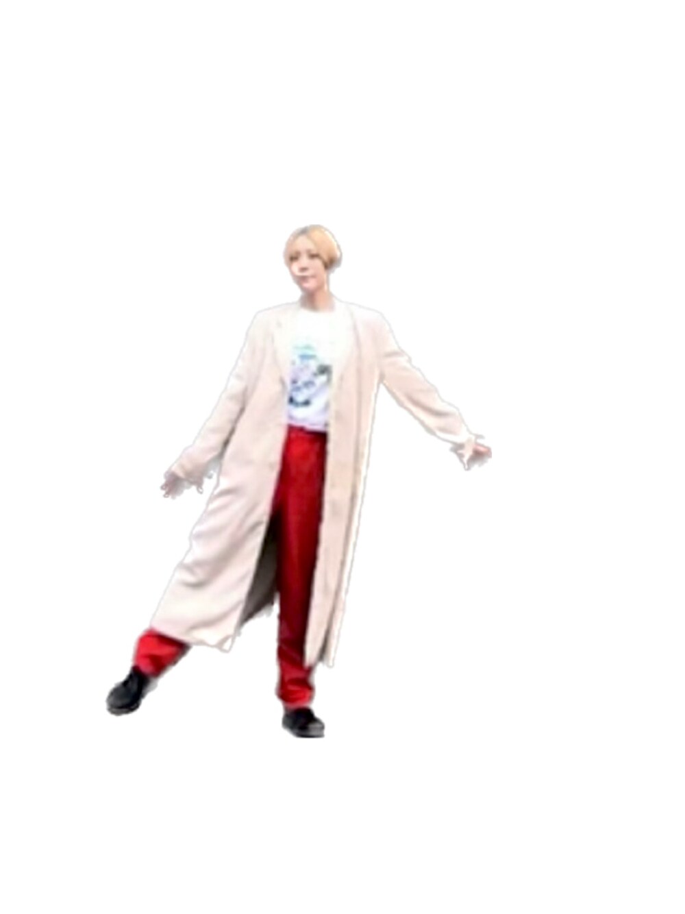 「古着のアイテム（パンツ、レッド系）」を使った、tuyuiyuさん（レディース・168cm）の春コーディネートの1枚目の写真