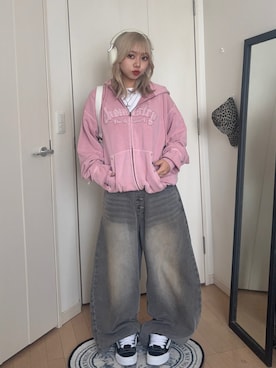 「アイテム（パーカー）」を使った、SHIORIさん（レディース・152cm）の秋コーディネート