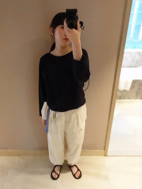 「アイテム（サンダル）」を使った、rikuさん（レディース・165cm）の秋コーディネート