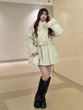 「アイテム（ステンカラーコート、ホワイト系）」を使った、mokaさん（レディース・159cm）の秋コーディネート