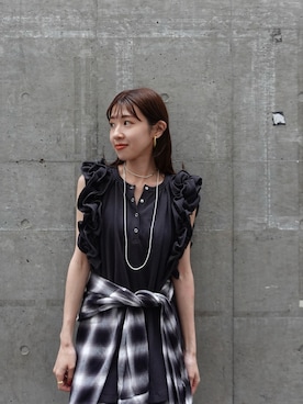 「crinkle crinkle crinkle(クリンクルクリンクルクリンクル)のアイテム(トップス、グレー系)」を使った、yuuさん(レディース・158cm)の夏コーディネート