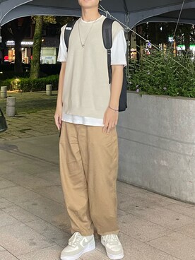 「plain-me（プレインミー）のアイテム（パンツ）」を使った、古月さん（メンズ・176cm）の冬コーディネート