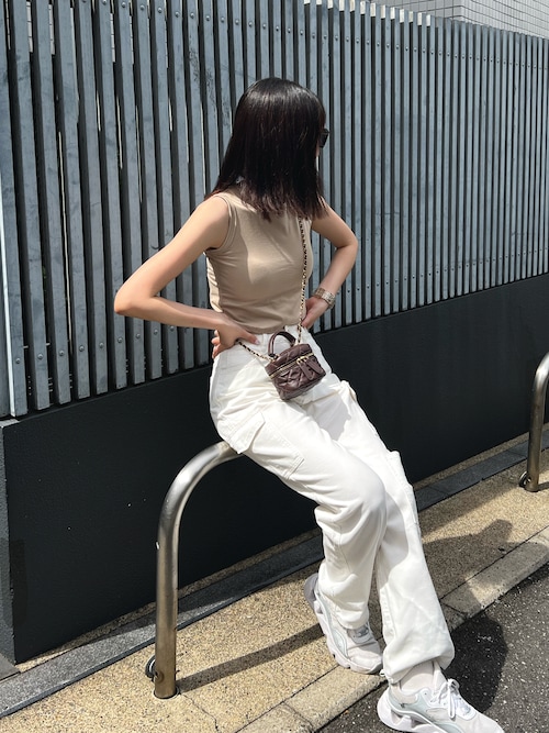 IIROTハイウェストカーゴパンツ Tuck Trouser｜IIROT