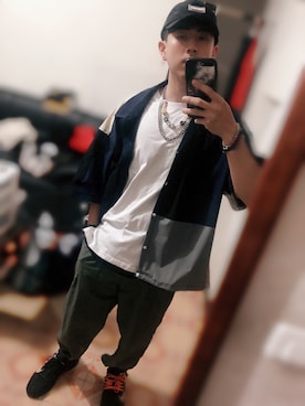 「PALACE（パレス）のアイテム（帽子）」を使った、SKzさん（メンズ・175cm）の春コーディネート