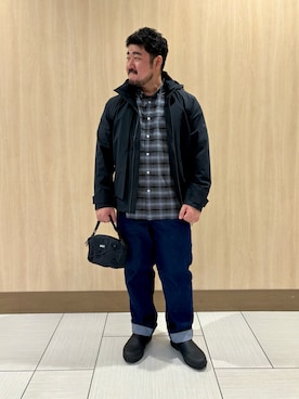「アイテム（レインシューズ）」を使った、tezuka08aigleさん（メンズ・173cm）の秋コーディネート