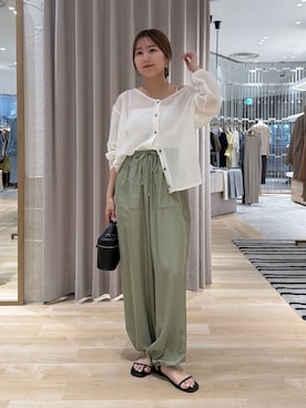 「COLLAGE GALLARDAGALANTE（コラージュガリャルダガランテ）のドロストジョグパンツ（Pants、グリーン系）」を使った、rukaさん（レディース・154cm）の夏コーディネート