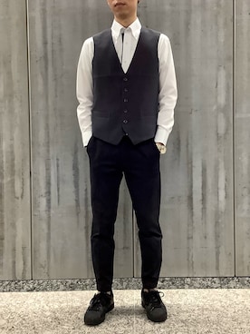 「アイテム（ビジネスシャツ、ホワイト系）」を使った、TOKYO SHIRTS 八重洲地下街八重洲2番店さん（メンズ・171cm）の秋コーディネート