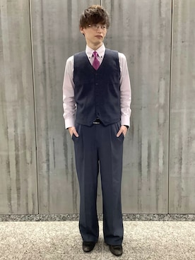 「アイテム（ビジネスシャツ）」を使った、TOKYO SHIRTS 八重洲地下街八重洲2番店さん（メンズ・176cm）の秋コーディネート