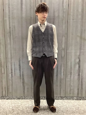 「アイテム（ビジネスシャツ）」を使った、TOKYO SHIRTS 八重洲地下街八重洲2番店さん（メンズ・176cm）の秋コーディネート