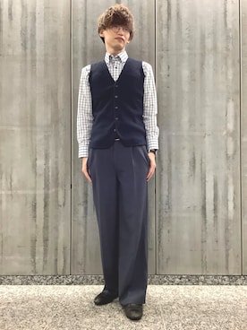 「アイテム（ビジネスシャツ）」を使った、TOKYO SHIRTS 八重洲地下街八重洲2番店さん（メンズ・176cm）の秋コーディネート