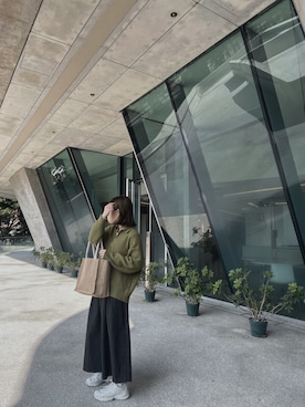 「LOWRYS FARM（ローリーズファーム）のアイテム（ニット/セーター、グリーン系）」を使った、reneさん（レディース）の春コーディネート