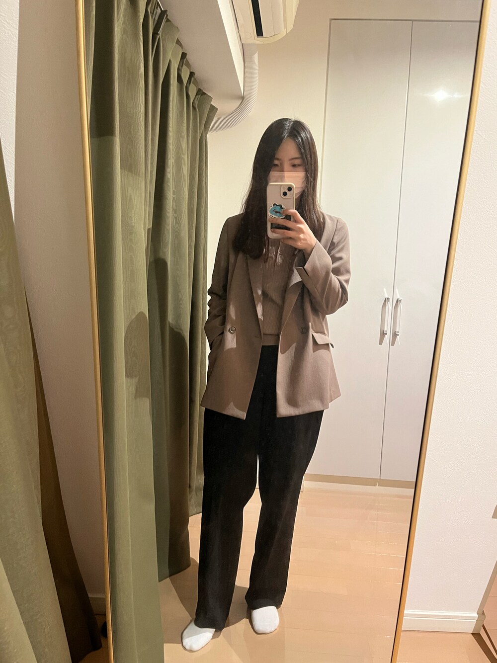 「きれいめカジュアル、オフィスカジュアル、着回しコーデ、大人女子、ootd、オフィスコーデ、NATURAL BEAUTY BASIC、UNIQLO」｜「NATURAL BEAUTY BASICのジプシーツイルSET UP テーラード（テーラードジャケット、ブラウン系）」を使った、mika✳︎さん（レディース・160cm）の春コーディネートの1枚目の写真