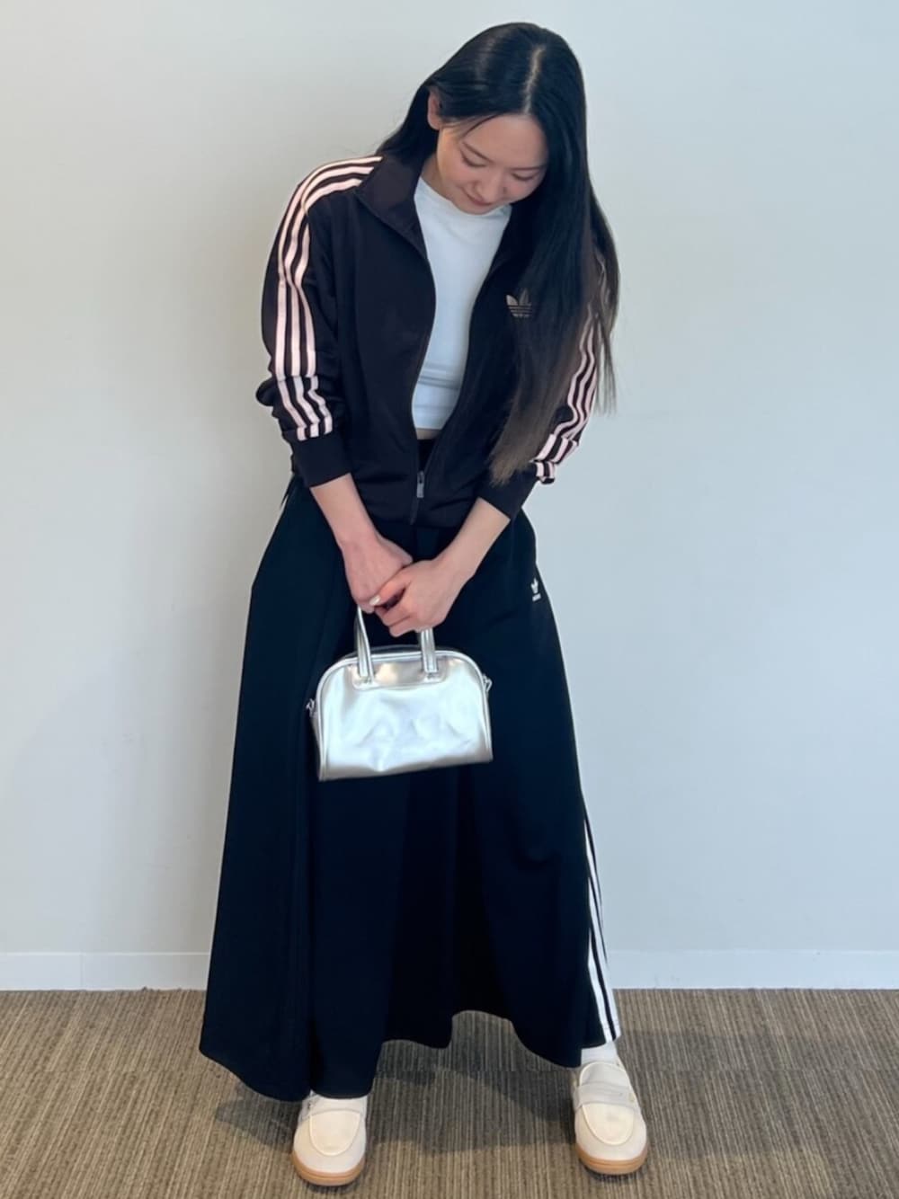 adidas（アディダス）の「SST スカート / ロングスカート / アディダス