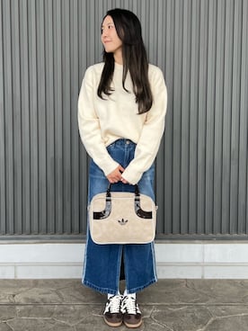 「アイテム（デニムスカート）」を使った、KKさん（レディース・159cm）の秋コーディネート