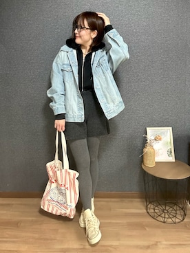 「moment+（モーメントプラス）のショートニットパンツ（その他パンツ、グレー系）」を使った、yu.さん（レディース・161cm）の春コーディネート