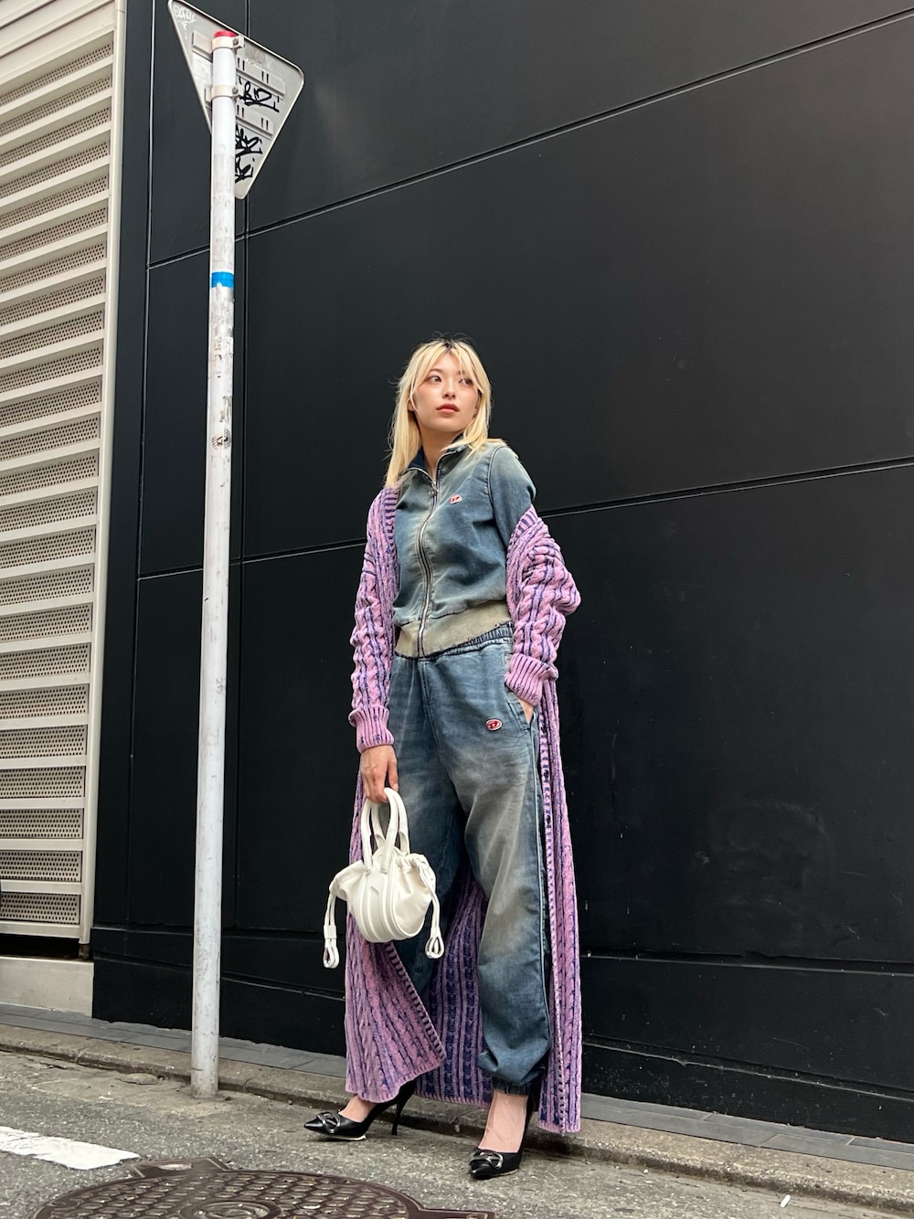 DIESEL☆ディーゼル☆スタッズ装飾 ハイヒール☆黒パンプス☆35サイズ DIESEL ディーゼル パンプス D-Venus Sb Y02985 PR818