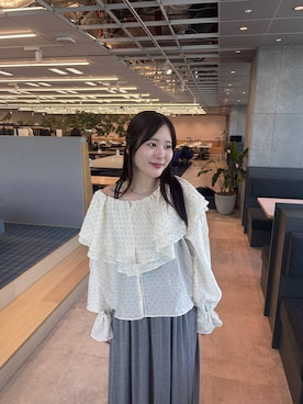 「アイテム（チョーカー、グレー系）」を使った、futabaさん（レディース・160cm）の秋コーディネート