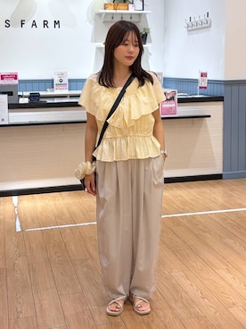 「LOWRYS FARM（ローリーズファーム）のイージーワイドコクーンパンツ 327286（その他パンツ、ブラウン系）」を使った、futabaさん（レディース）の夏コーディネート