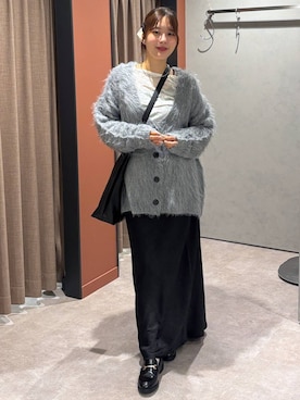 「LOWRYS FARM（ローリーズファーム）のシャギーロングＶカーディガン　595935（カーディガン/ボレロ）」を使った、futabaさん（レディース・160cm）の秋コーディネート