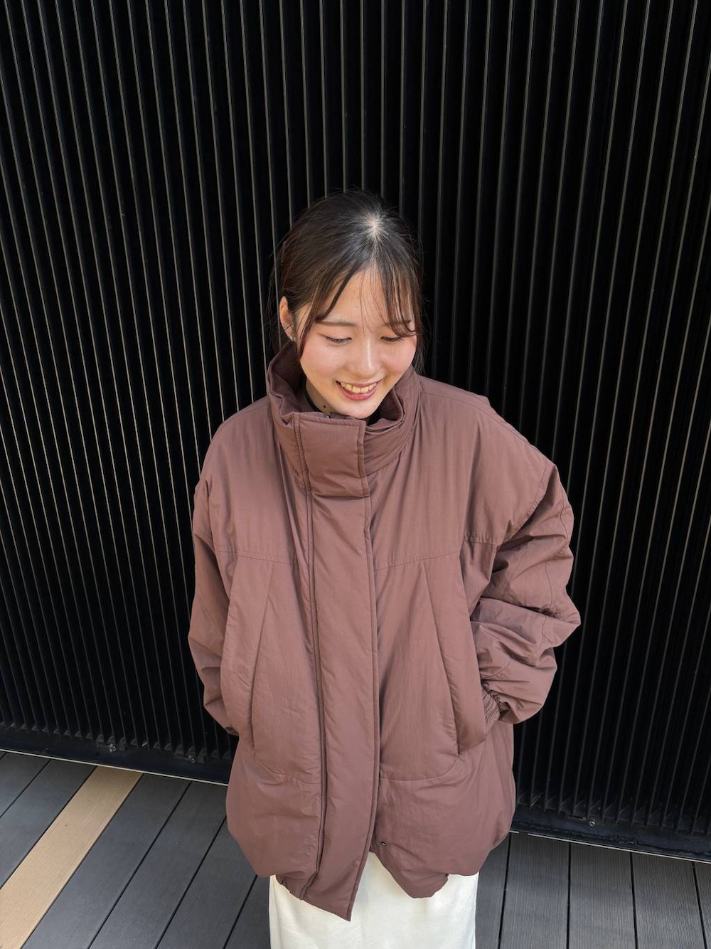 「きれいめ、高見え、カジュアル、ローリーズスタイル_LOWRYS FARM、大人女子カジュアル_LOWRYS FARM、モテ、大人カジュアル」｜「LOWRYS FARMのポインテッドミュール 287445（パンプス、ホワイト系）」を使った、futabaさん（レディース・160cm）の春コーディネートの1枚目の写真