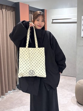 「LOWRYS FARM（ローリーズファーム）のアイテム（トートバッグ）」を使った、futabaさん（レディース・160cm）の秋コーディネート