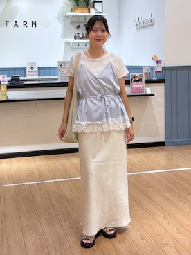 「LOWRYS FARM（ローリーズファーム）のレースサテンキャミ 1049036（キャミソール、ブルー系）」を使った、futabaさん（レディース）の夏コーディネート