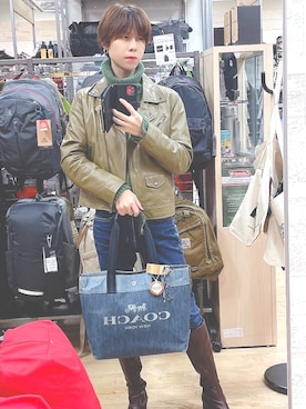 「chocolates（チョコラテス）のアイテム」を使った、楠田恭子さん（レディース・165cm）の冬コーディネート