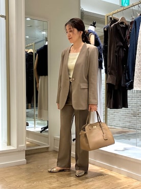 「アイテム（シュシュ）」を使った、Ishikawaさん（レディース・157cm）の秋コーディネート
