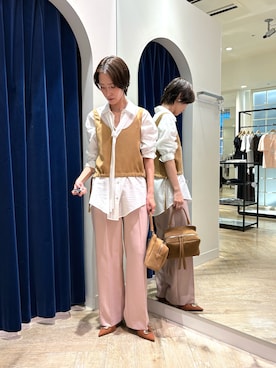 「NOLLEY’S（ノーリーズ）の《防シワ》ソフトローウエストセミワイドパンツ（その他パンツ、ピンク系）」を使った、EIKA.Kさん（レディース・160cm）の秋コーディネート