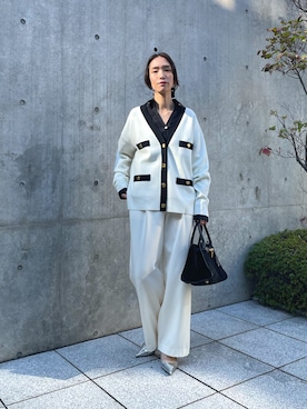 「アイテム（シュシュ）」を使った、EIKA.Kさん（レディース・160cm）の秋コーディネート