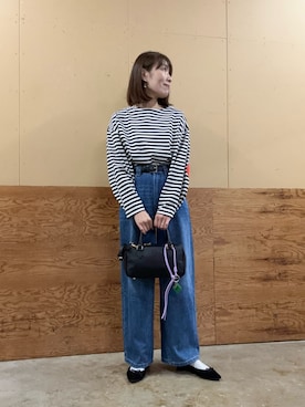 「アイテム（チャーム）」を使った、Wajikiさん（レディース・157cm）の秋コーディネート