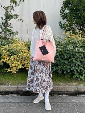 「PRADA（プラダ）のアイテム（バッグ）」を使った、Vさん（レディース・165cm）の夏コーディネート