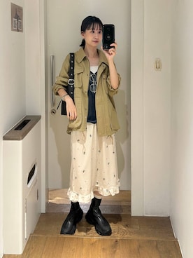 「アイテム（ミリタリージャケット、ベージュ系）」を使った、yuriseki0119さん（レディース・160cm）の秋コーディネート