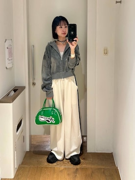 「アイテム（チョーカー）」を使った、yuriseki0119さん（レディース・158cm）の秋コーディネート
