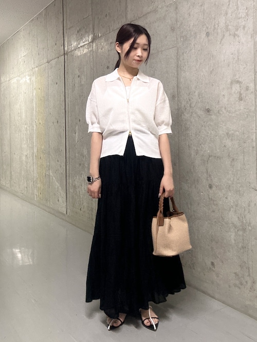 【抜け感】セミシアーZIPポロニット