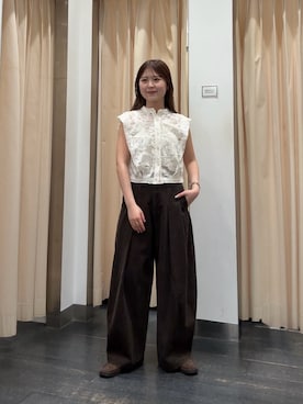 「KBF（ケイビーエフ）のユーズドライクタックWIDEパンツ（その他パンツ、ブラウン系）」を使った、r i n k o さん（レディース・159cm）の春コーディネート