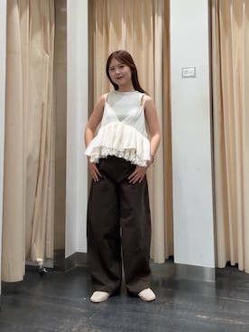 「KBF（ケイビーエフ）のクロップドタンクトップ（タンクトップ、ベージュ系）」を使った、r i n k o さん（レディース・159cm）の夏コーディネート
